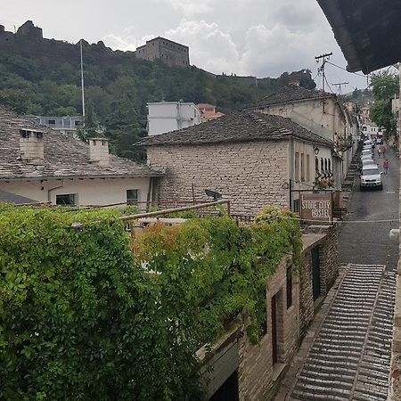 Eva Guesthouse Gjirokastra Kültér fotó