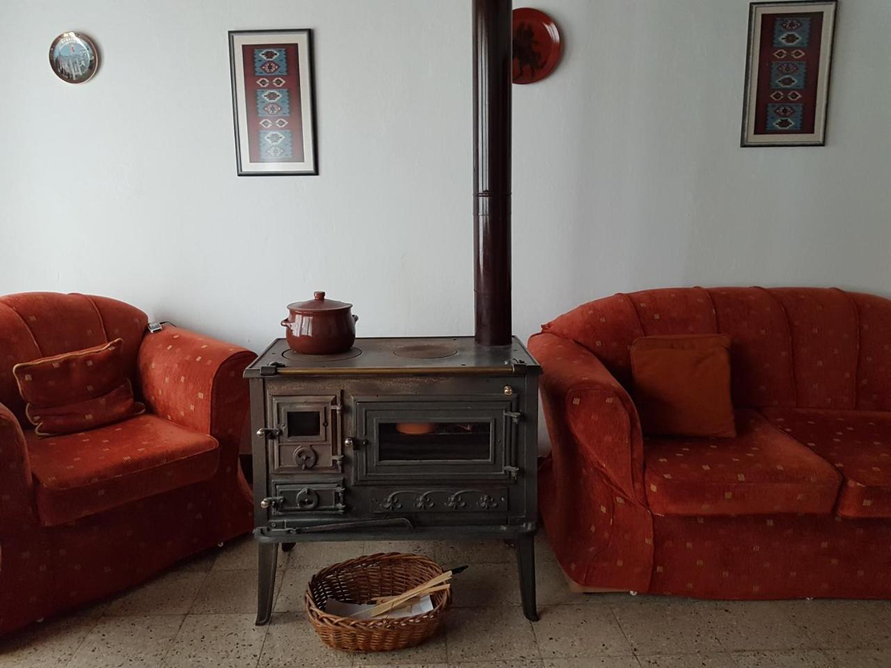 Eva Guesthouse Gjirokastra Kültér fotó