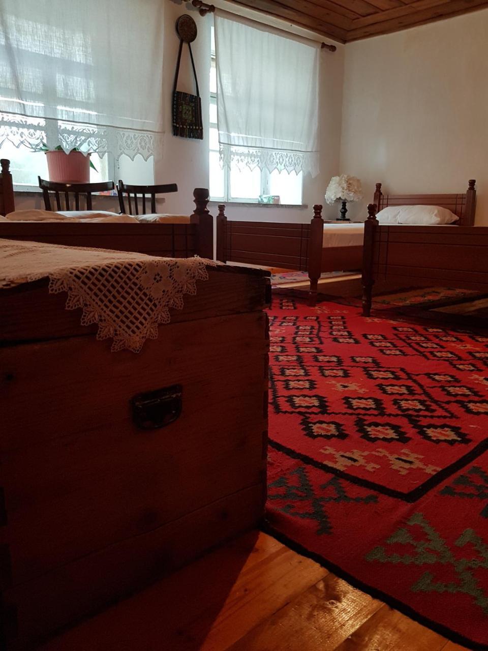 Eva Guesthouse Gjirokastra Kültér fotó